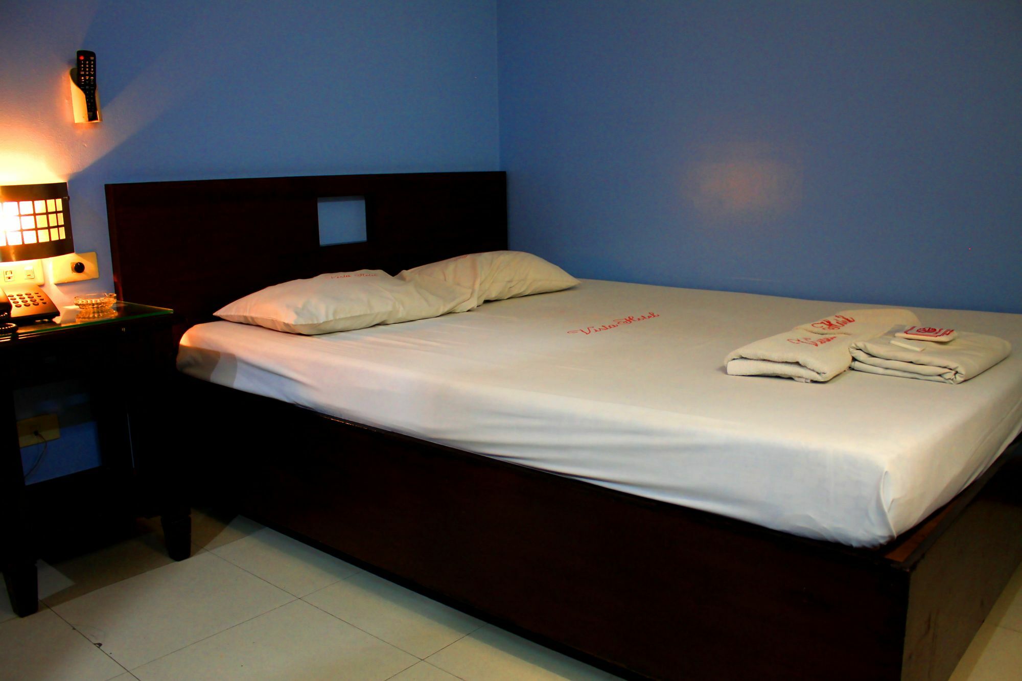 Vista Apartelle Makati City Eksteriør bilde