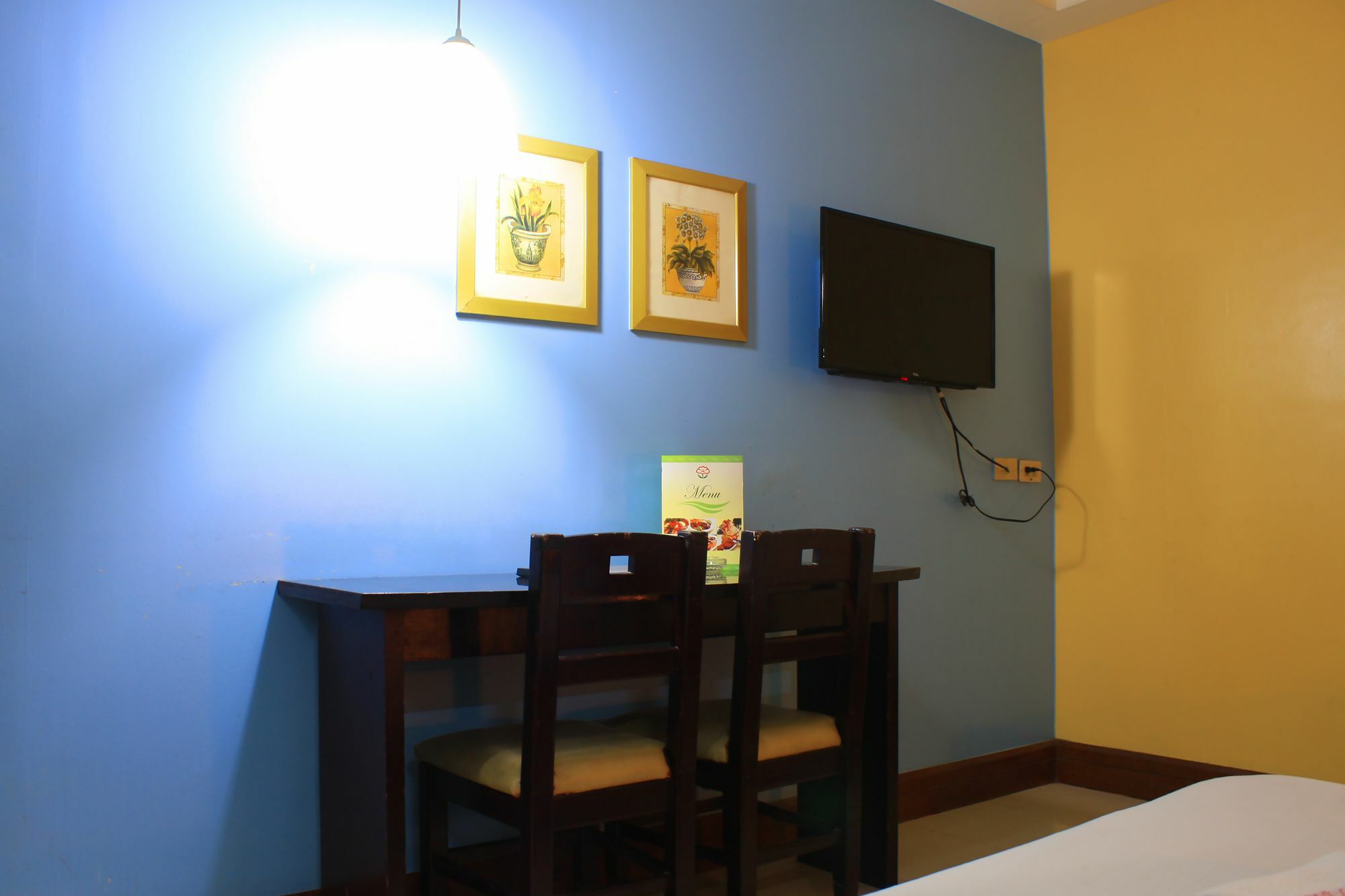 Vista Apartelle Makati City Eksteriør bilde