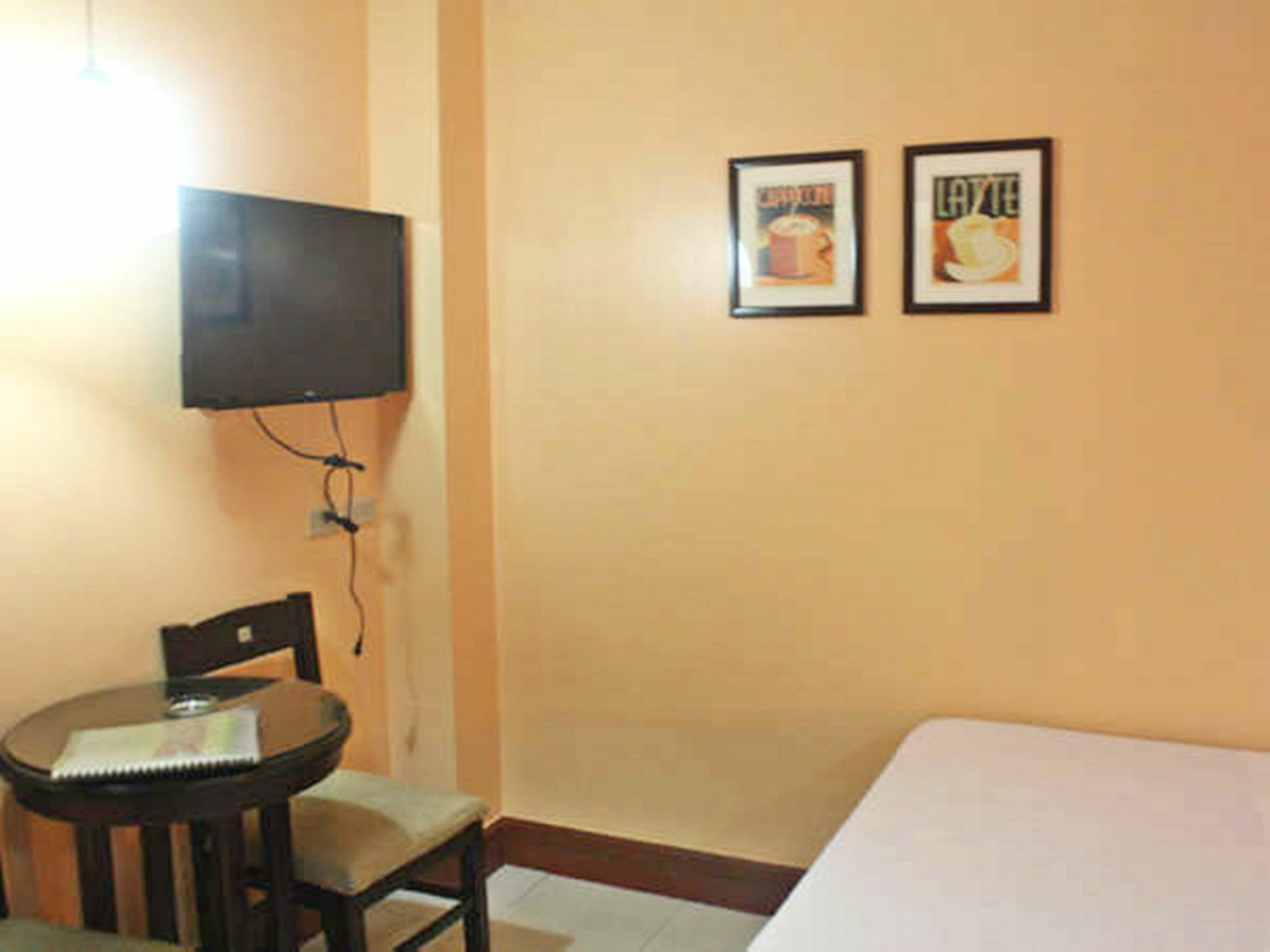 Vista Apartelle Makati City Eksteriør bilde